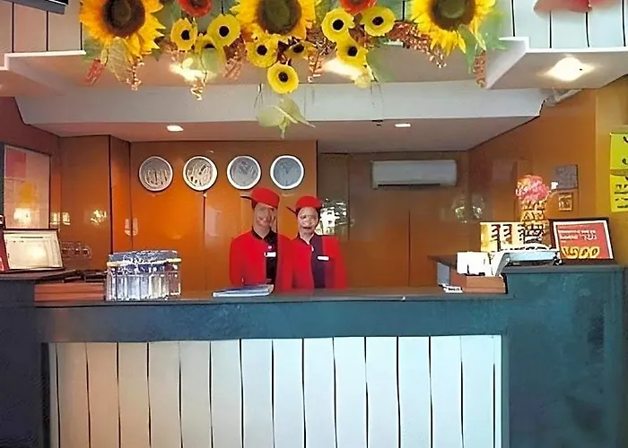 Отель Sogo Guadalupe 2*